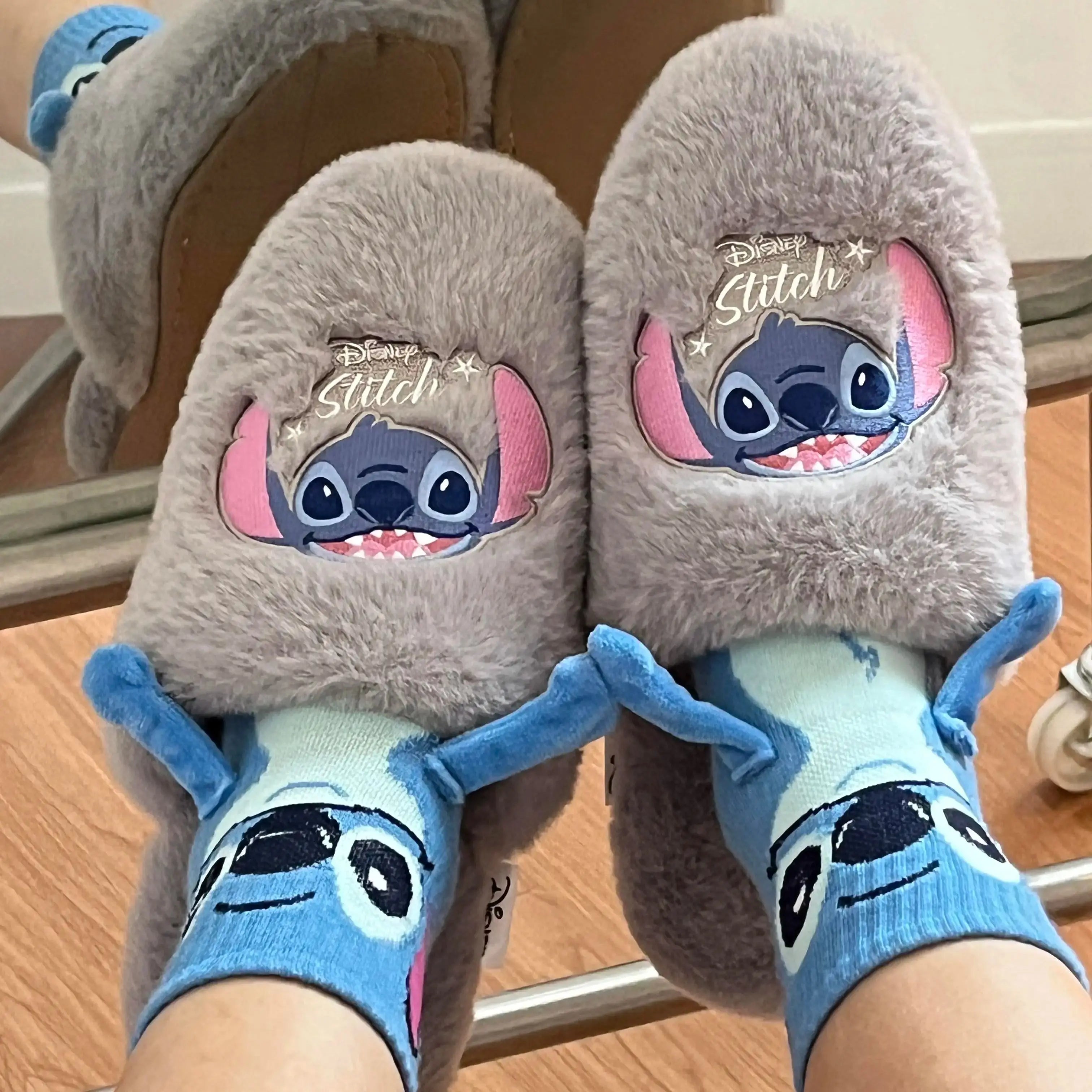 Disney Stitch Magnet Hand In Hand Sock Cartoon Fun Fashion Soft Comfortable Creative Adults children Christmas stocking toy gift