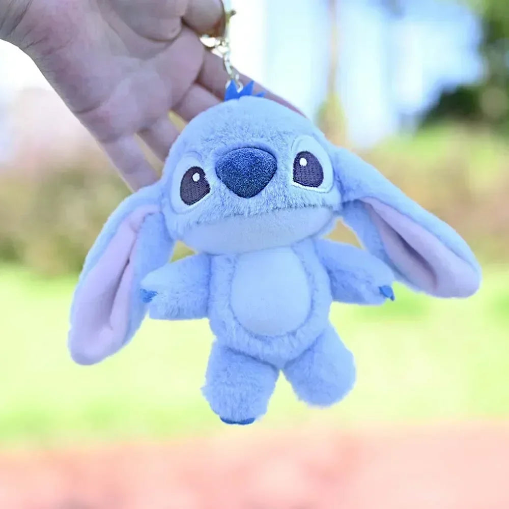 Cartoon Stitch Plüsch-Schlüsselanhänger, weiches Spielzeug, niedlicher Stofftier-Anhänger, Geschenk für Mädchen, Engel, Puppe, Taschenanhänger, Kindergeburtstagsgeschenk
