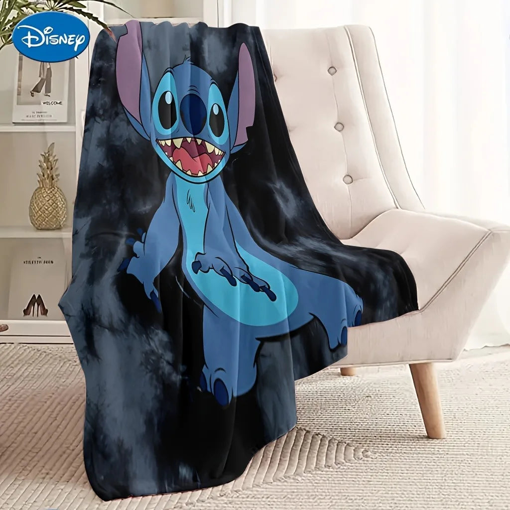 1PC Disney Stitch Decke für Cozy Time, multifunktionale Decke, geeignet für Zuhause, Outdoor, Reisen, Camping, Nickerchenbezugdecke.